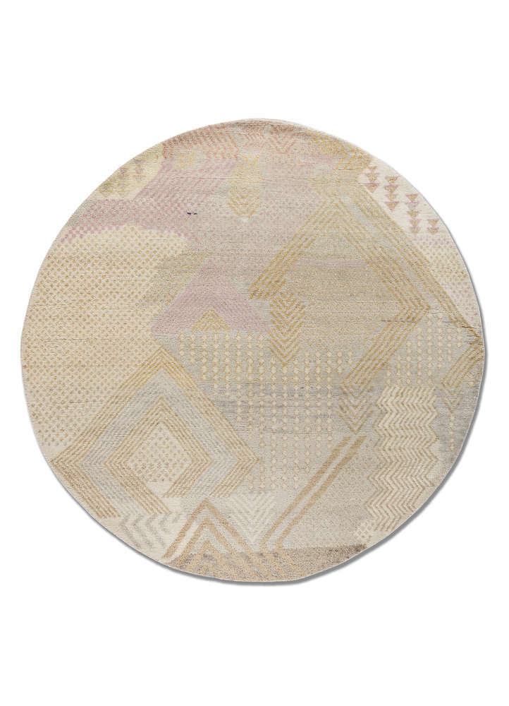 manchaha ivory wool Hand Knotted Rug - HeadShot manchaha ivory wool Hand Knotted Rug - HeadShot