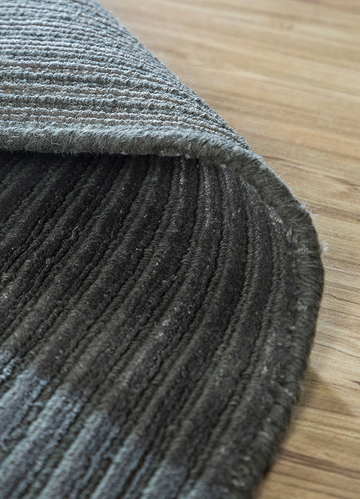 basis grey and black wool and viscose Hand Loom Rug - Loom