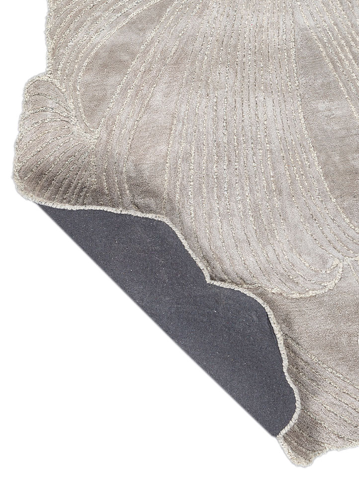 infini grey and black wool and viscose Hand Tufted Rug - Perspective