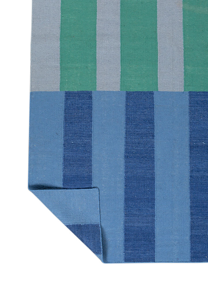 checkers blue wool Flat Weaves Rug - Perspective