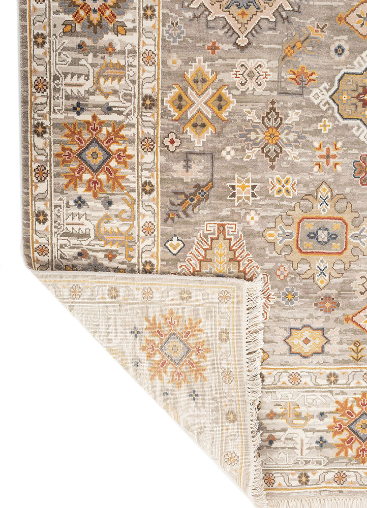 gulmarg grey and black silk Hand Knotted Rug - Perspective