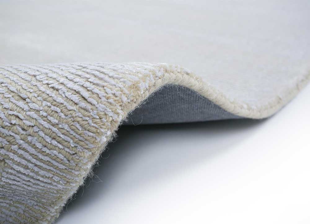 basis ivory wool and viscose Hand Loom Rug - Perspective