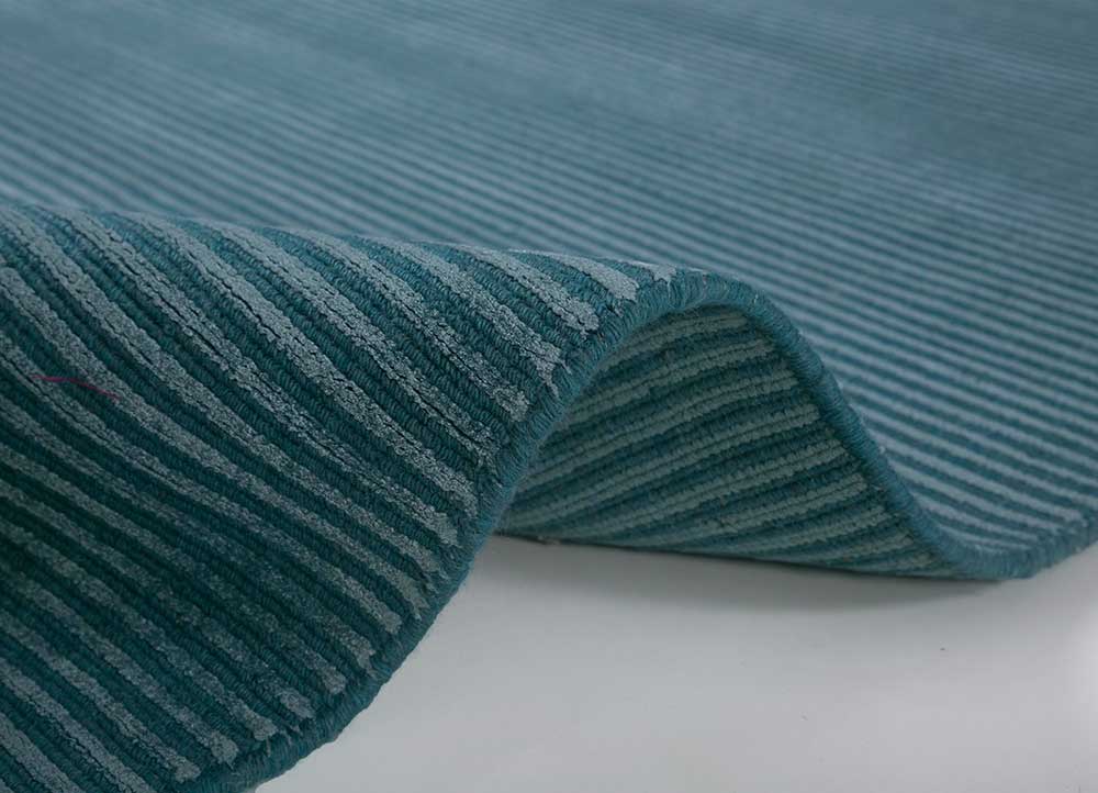 basis blue wool and viscose Hand Loom Rug - Perspective