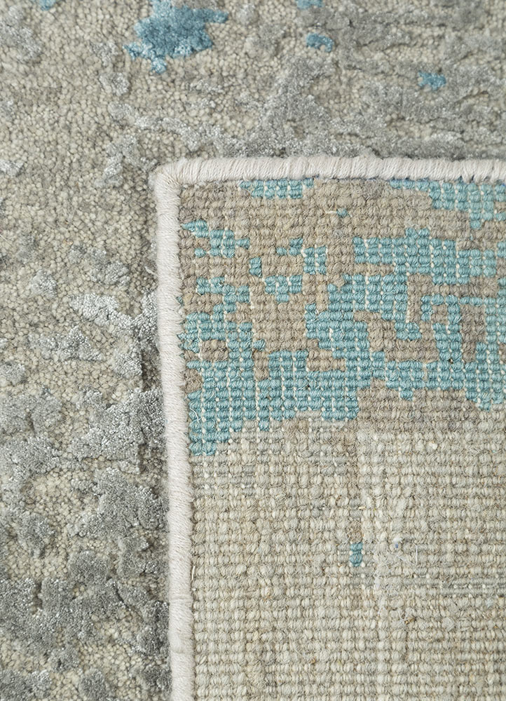 uvenuti ivory wool and bamboo silk Hand Knotted Rug - Perspective uvenuti ivory wool and bamboo silk Hand Knotted Rug - Perspective