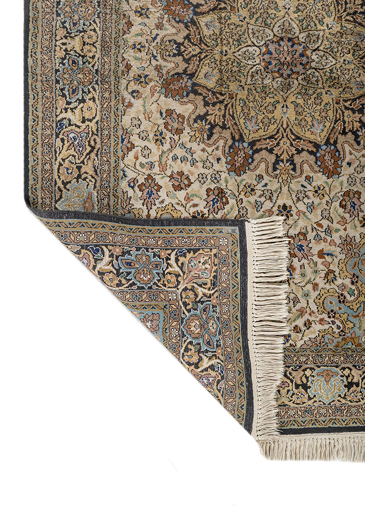 aalam green silk Hand Knotted Rug - Perspective