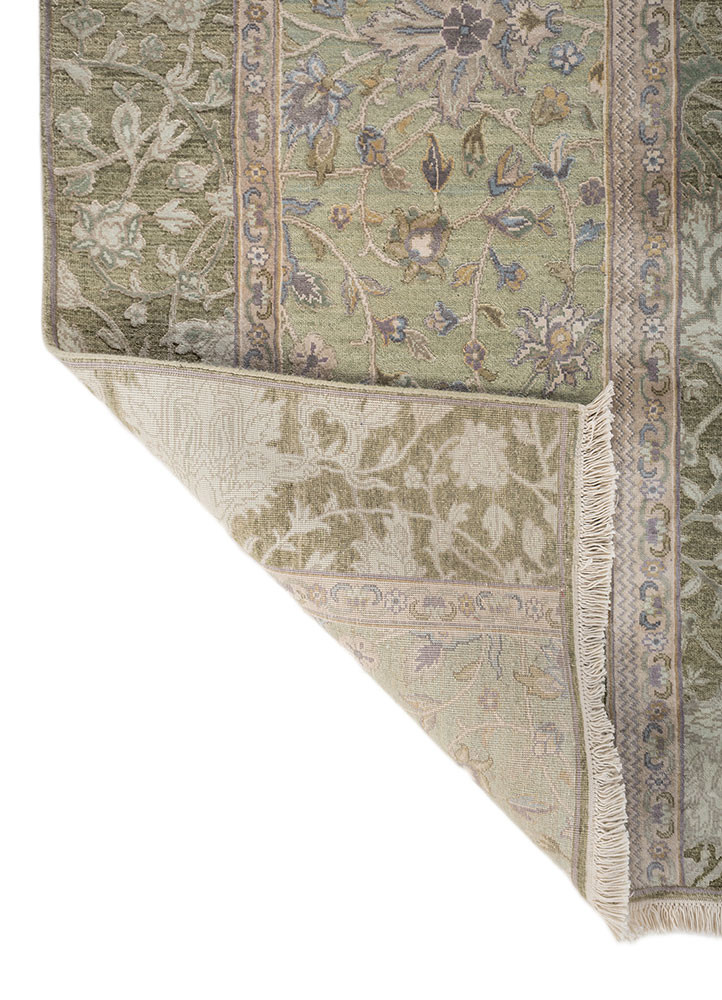 far east green wool and silk Hand Knotted Rug - Perspective far east green wool and silk Hand Knotted Rug - Perspective
