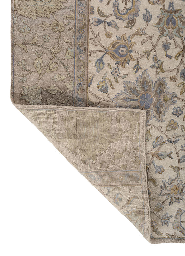 far east ivory wool and silk Hand Knotted Rug - Perspective far east ivory wool and silk Hand Knotted Rug - Perspective