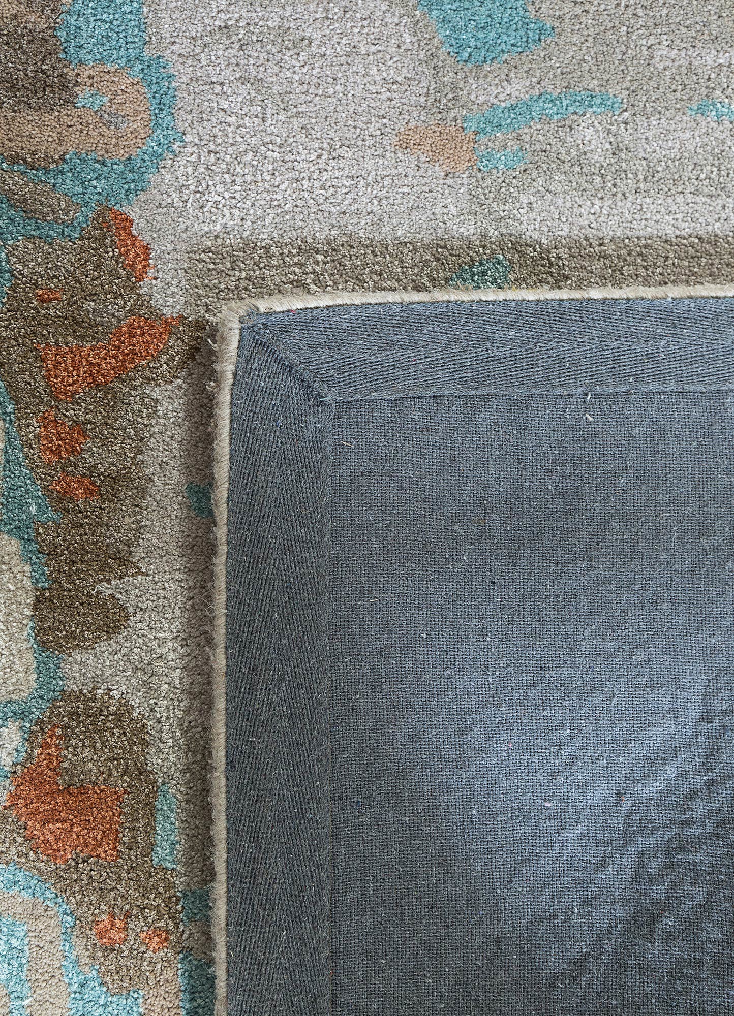 genesis beige and brown wool and viscose Hand Tufted Rug - Perspective genesis beige and brown wool and viscose Hand Tufted Rug - Perspective