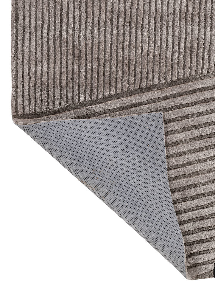 faces grey and black wool and viscose Hand Tufted Rug - Perspective faces grey and black wool and viscose Hand Tufted Rug - Perspective
