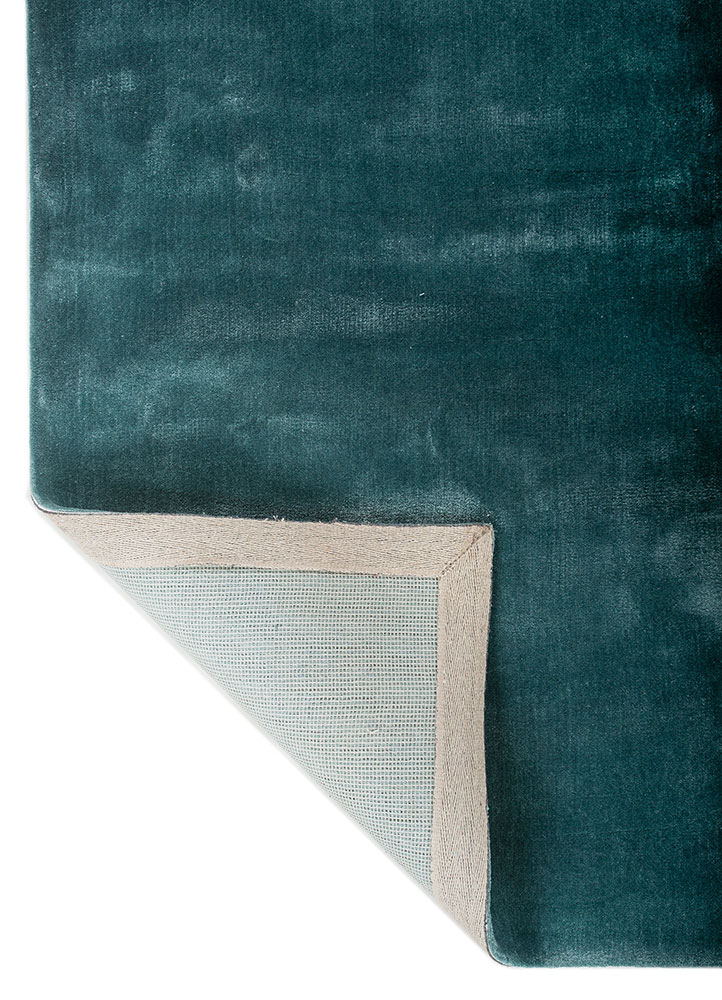 cera blue viscose Hand Tufted Rug - Perspective