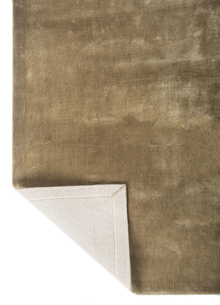 cera green viscose Hand Tufted Rug - Perspective