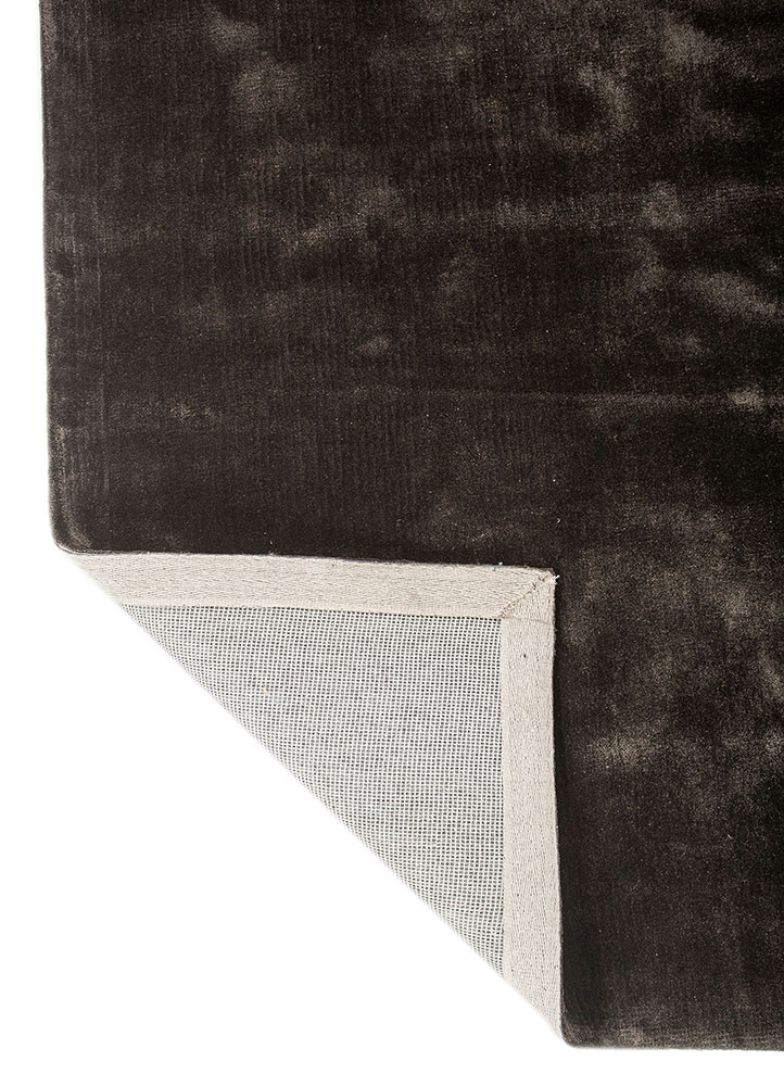 cera grey and black viscose Hand Tufted Rug - Perspective cera grey and black viscose Hand Tufted Rug - Perspective
