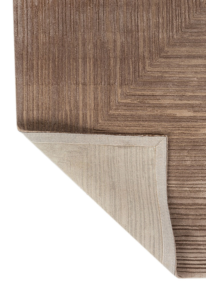 lucid beige and brown wool and viscose Hand Tufted Rug - Perspective
