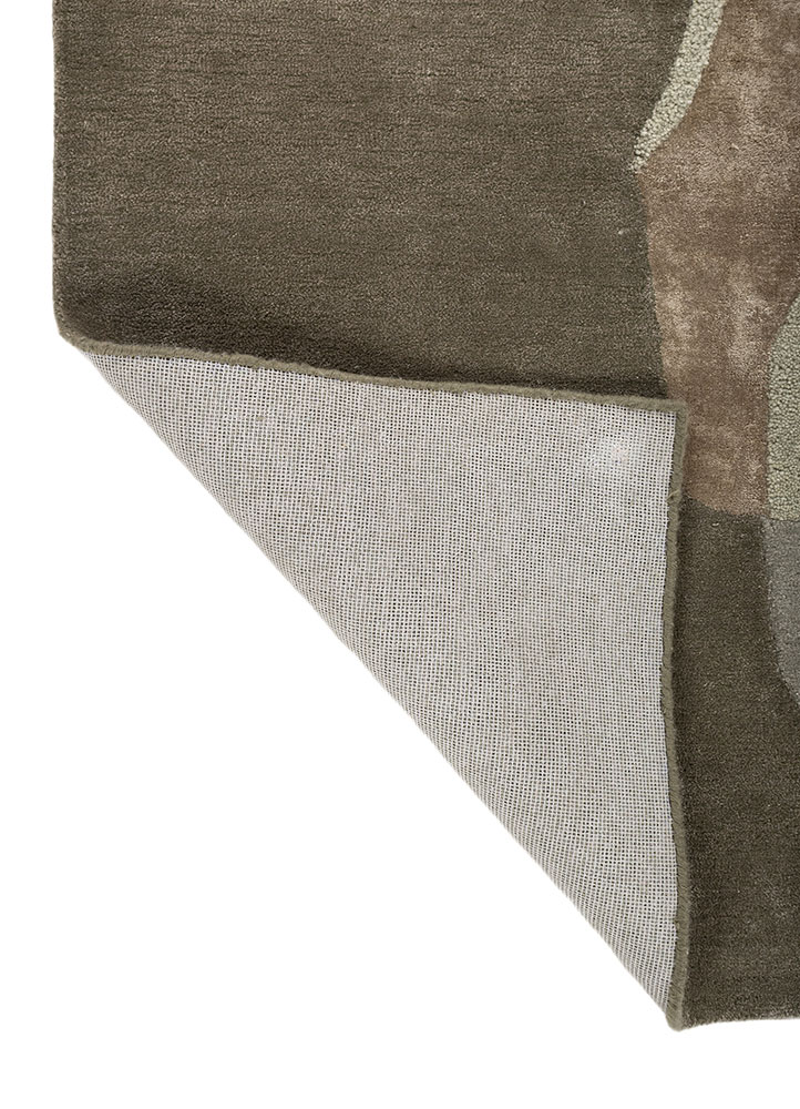 joy green wool and viscose Hand Tufted Rug - Perspective