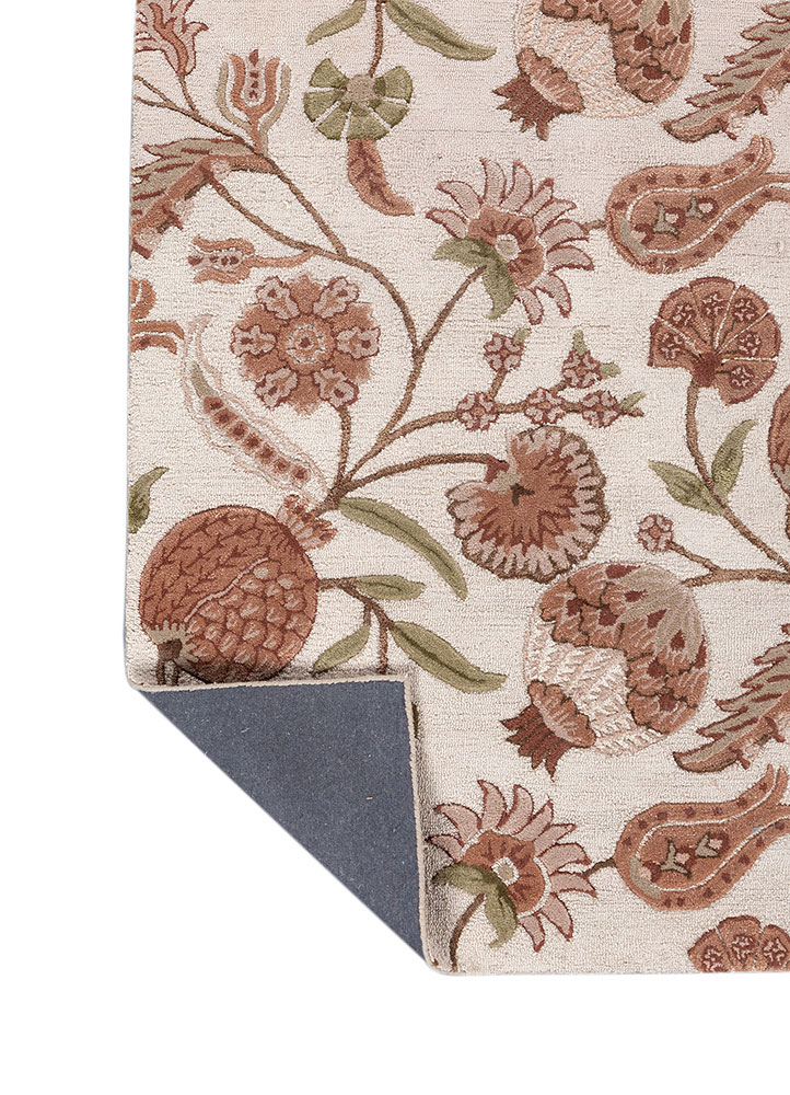 hacienda ivory wool and viscose Hand Tufted Rug - Perspective