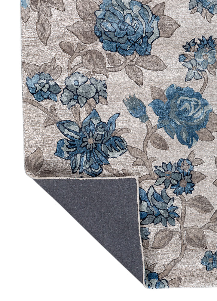 hacienda ivory wool and viscose Hand Tufted Rug - Perspective