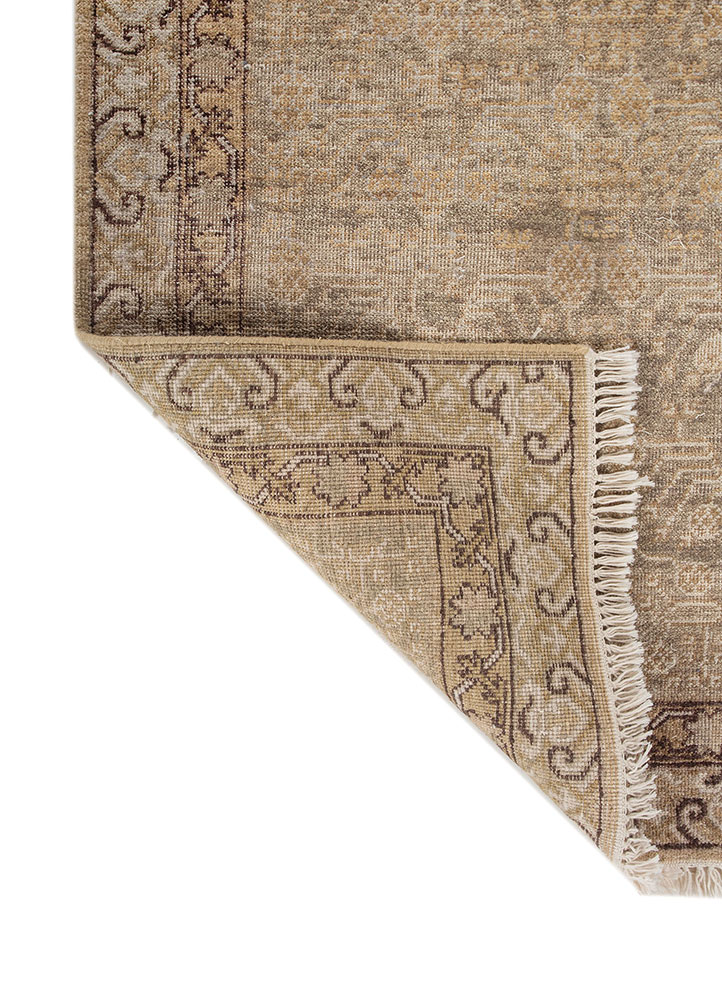 erbe gold wool Hand Knotted Rug - Perspective