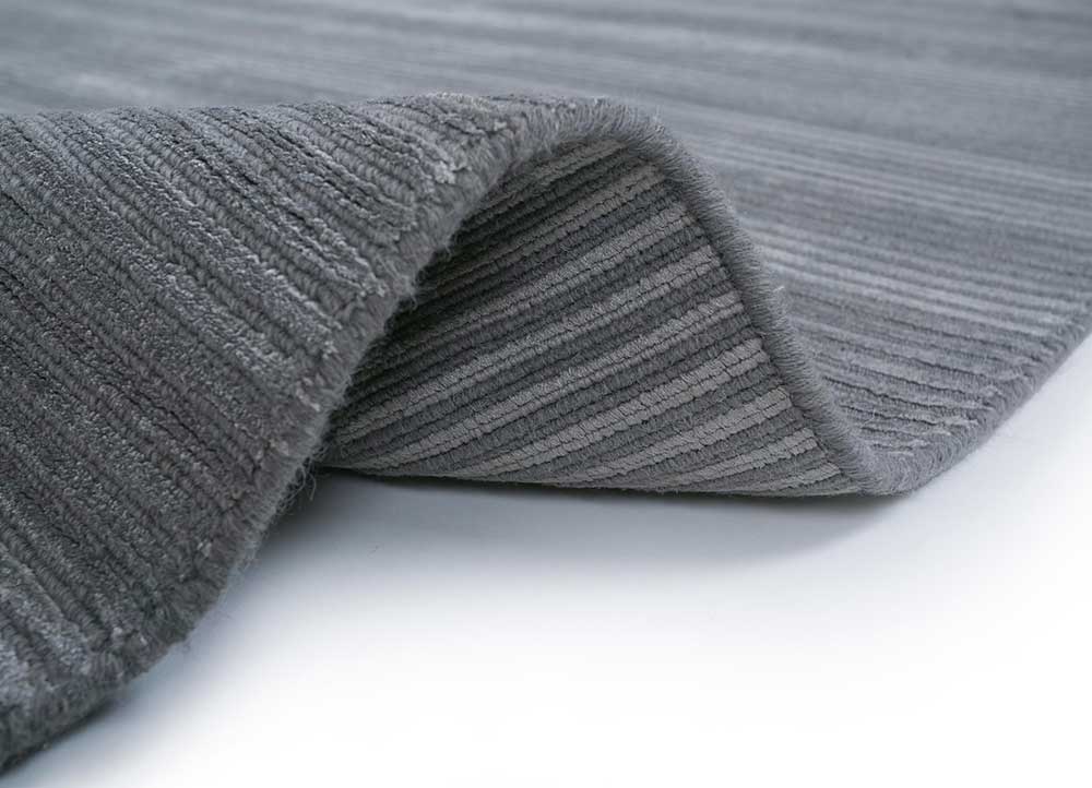 basis grey and black wool and viscose Hand Loom Rug - Perspective