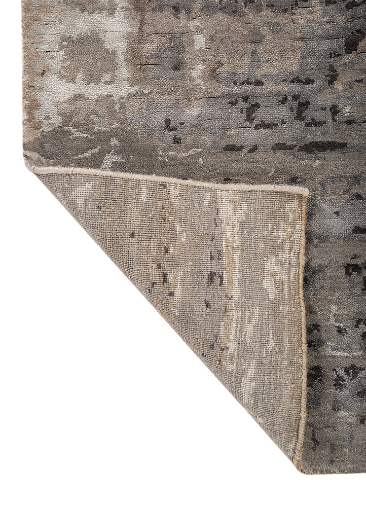 aprezo grey and black wool and bamboo silk Hand Knotted Rug - Perspective