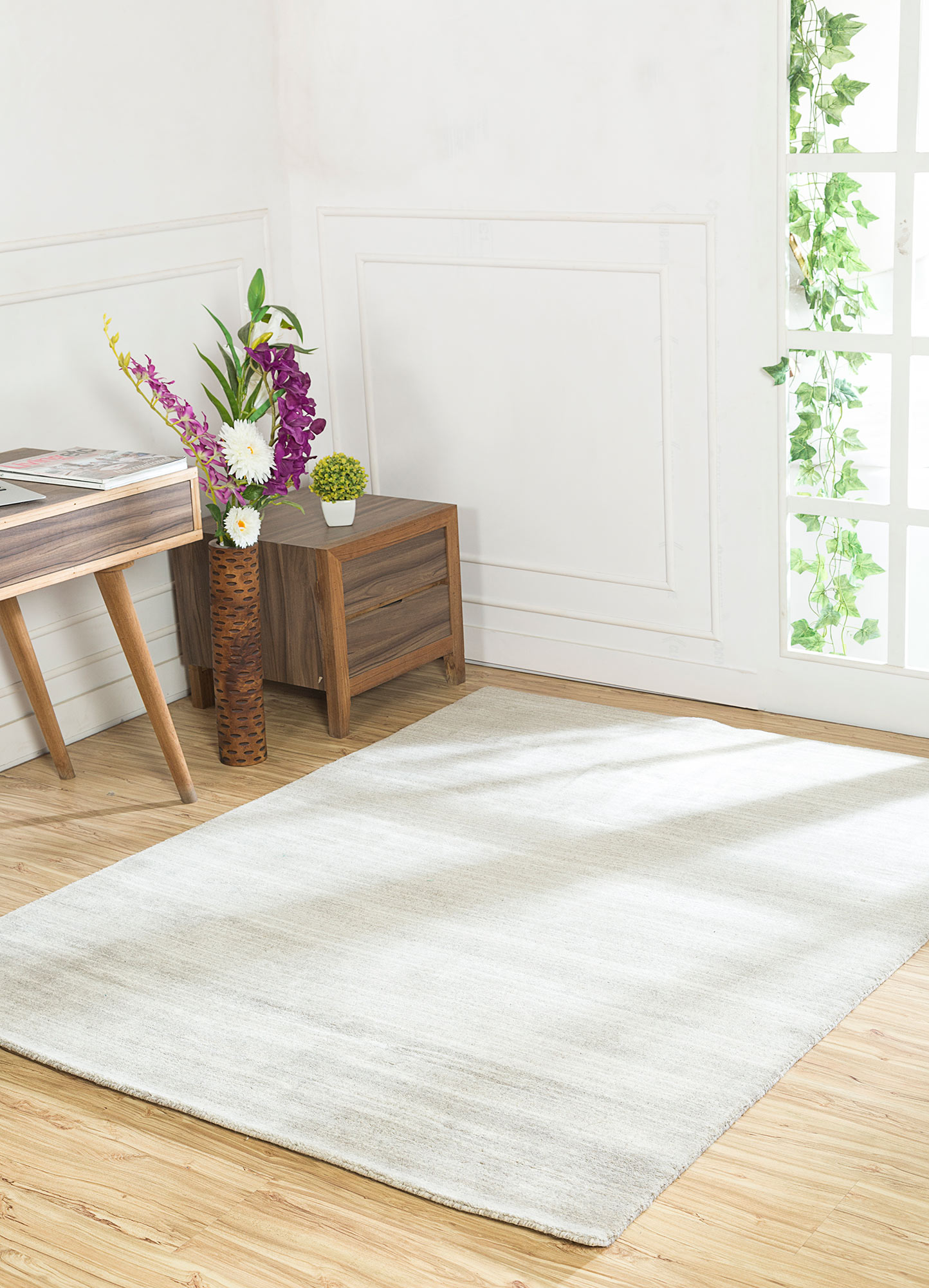 acar grey and black wool and viscose Hand Loom Rug - RoomScene